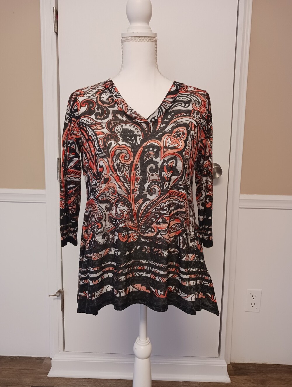 Ruby Rd. Floral Top in Black and Orange PS